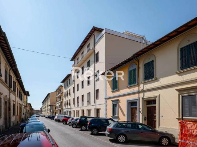 Appartamento in vendita a Firenze via Niccolò da Uzzano 22, Gavinana