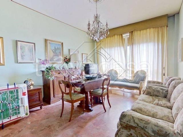 Appartamento in vendita a Firenze via Alessandro Allori, Novoli