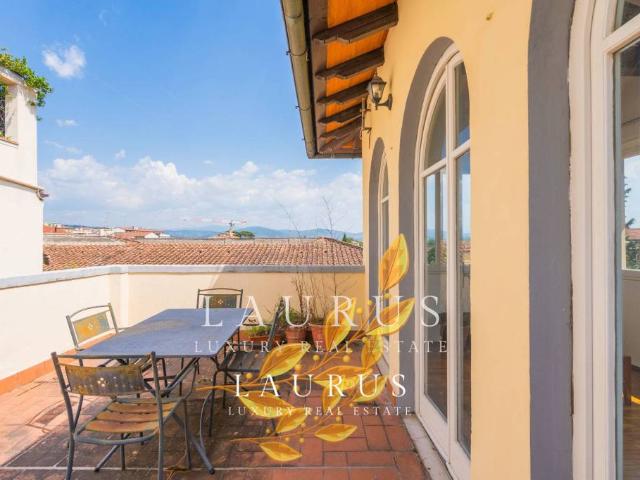 Appartamento in vendita a Firenze via Alfonso La Marmora, San Marco SS Annunziata