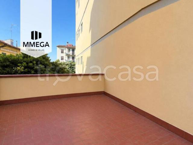 Appartamento in vendita a Firenze via Benedetto da Maiano, Coverciano