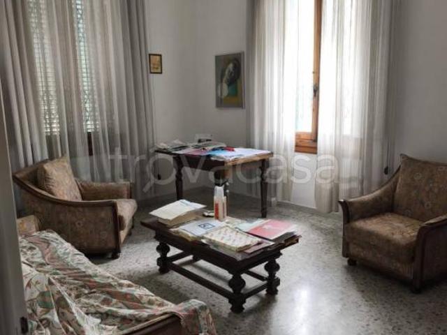 Appartamento in vendita a Firenze via crocetta, Castello