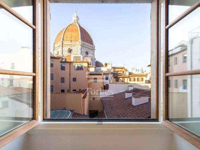 Appartamento in vendita a Firenze via del Proconsolo, 12, Duomo