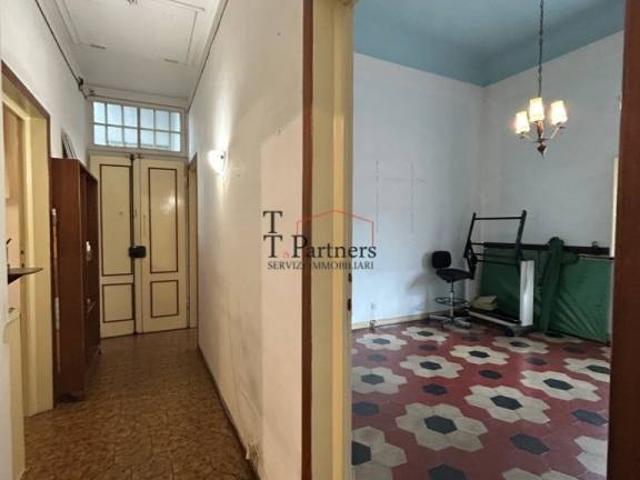 Appartamento in vendita a Firenze via di San Iacopino, Porta al Prato San Jacopino