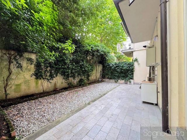 Appartamento in vendita a Firenze via Guglielmo Marconi, 22, Campo di Marte