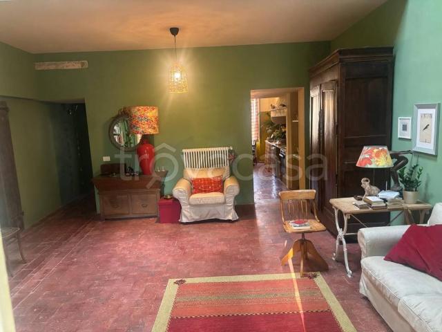 Appartamento in vendita a Firenze via Romana, Santo Spirito