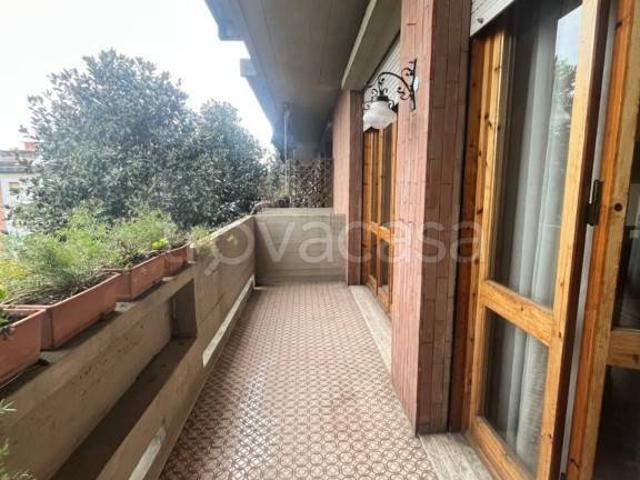 Appartamento in vendita a Firenze via Siena, 23, Legnaia San Quirico Monticelli