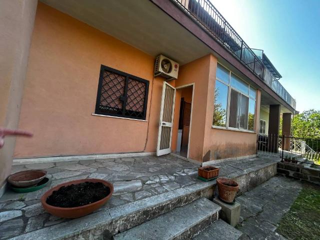 Appartamento in vendita a Fiumicino RM