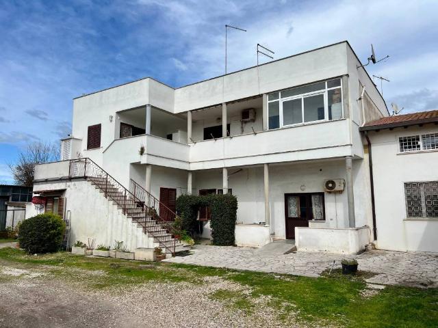 Appartamento in vendita a Fiumicino RM