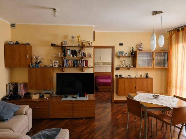 Appartamento in vendita a Fiumicino RM