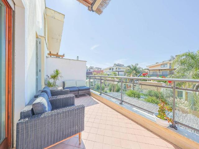 Appartamento in vendita a Fiumicino RM