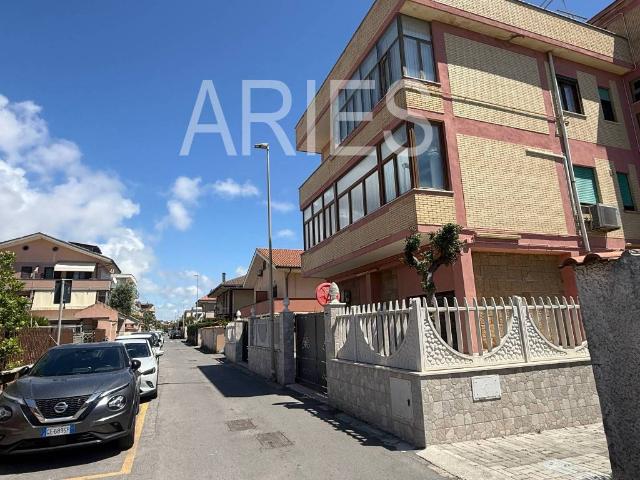 Appartamento in vendita a Fiumicino RM