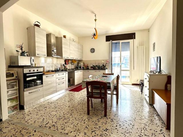 Appartamento in vendita a Fiumicino RM
