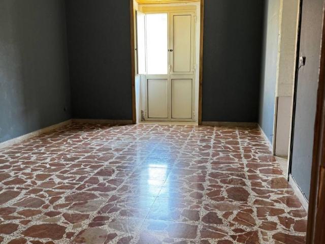Appartamento in vendita a Floridia SR
