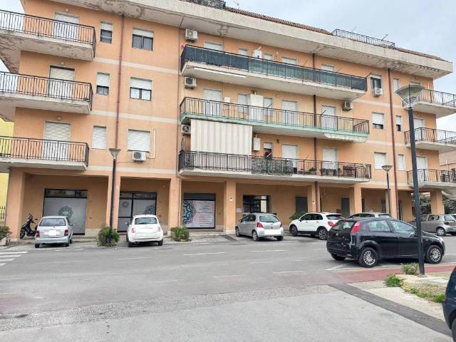 Appartamento in vendita a Floridia SR