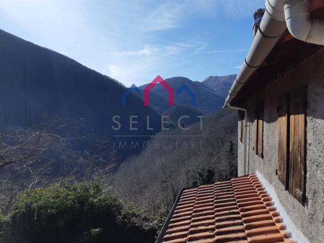 Appartamento in vendita a Focchia Pescaglia Rif: 1310723