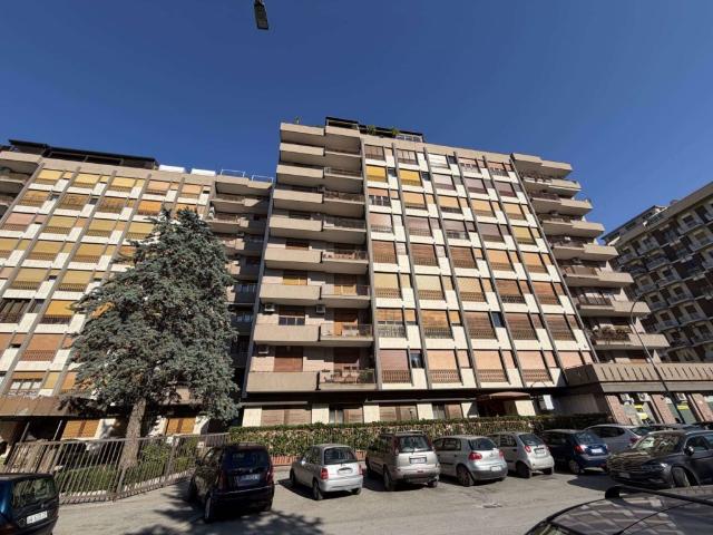 Appartamento in vendita a Foggia via giuseppe rosati 141, Centro città