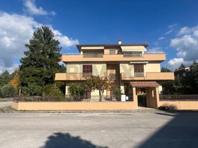 Appartamento in vendita a Foligno PG
