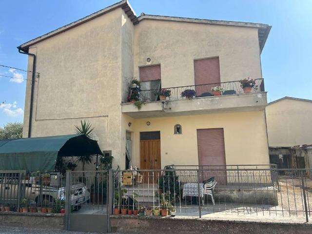 Appartamento in vendita a Foligno PG
