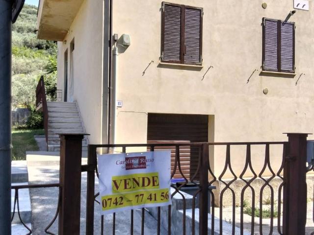 Appartamento in vendita a Foligno PG