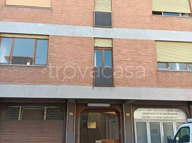 Appartamento in vendita a Foligno via del Campanile, 14