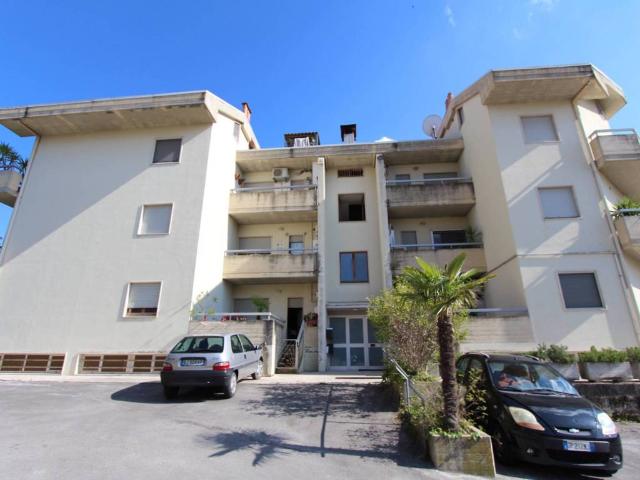 Appartamento in vendita a Folignano AP