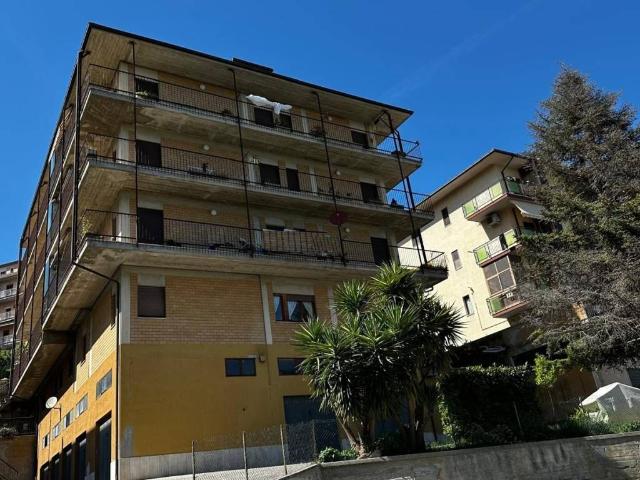 Appartamento in vendita a Folignano AP