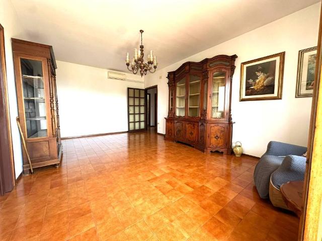Appartamento in vendita a Follonica GR