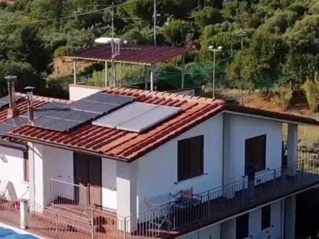 Appartamento in vendita a Follonica GR