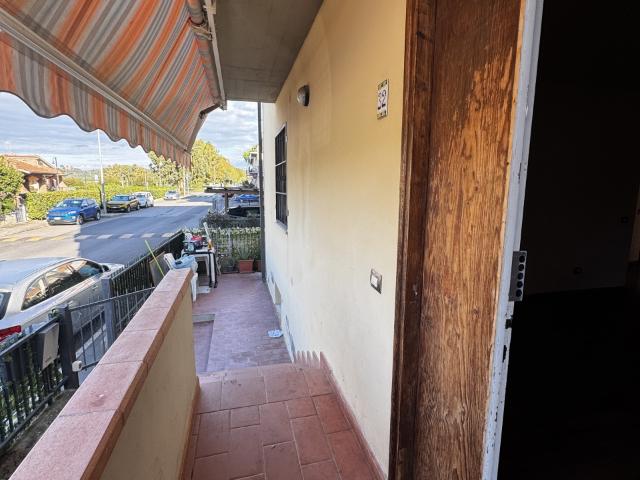 APPARTAMENTO in VENDITA a FOLLONICA SAN LUIGI di 3 vani