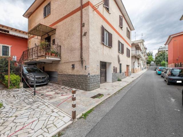 Appartamento in vendita a Fonte Nuova RM