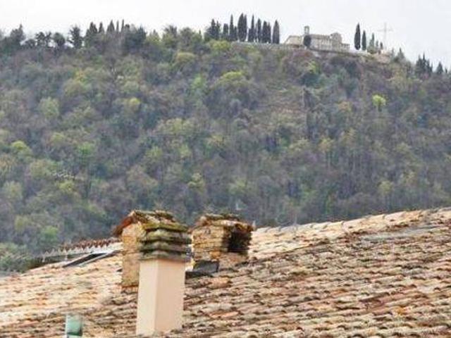 Appartamento in vendita a Fossombrone PU