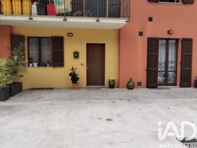 Appartamento in vendita a Fossombrone PU