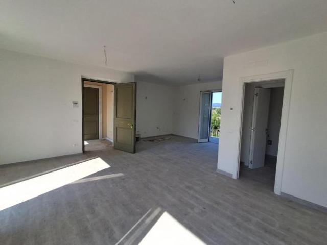 Appartamento in vendita a Fossone Carrara 99 mq Rif: 1398495
