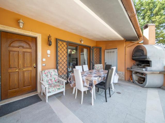 Appartamento in vendita a Formello