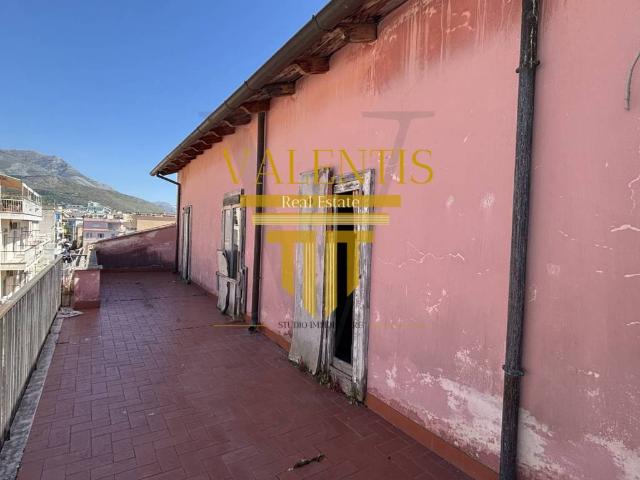 Appartamento in vendita a Formia LT