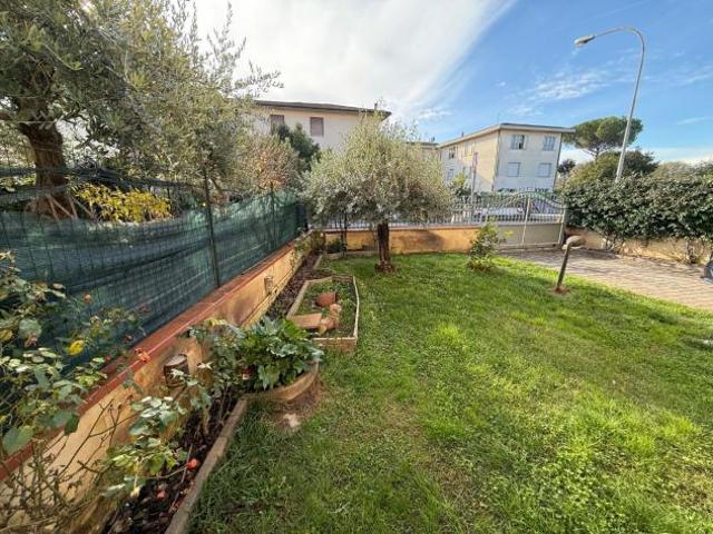 Appartamento in vendita a Fornacette Calcinaia 125 mq Rif: 1370373