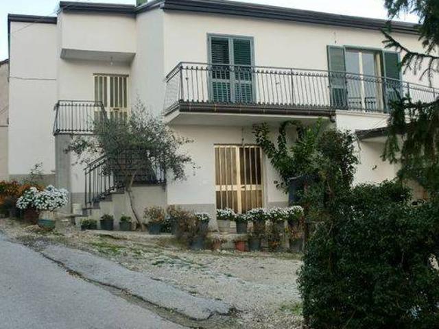 Appartamento in vendita a Fornelli IS