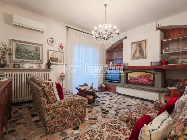 Appartamento in vendita a Forli'