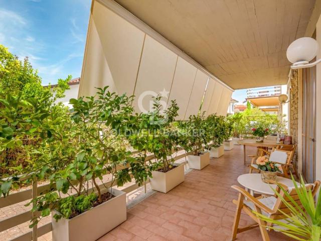 Appartamento in vendita a Forte dei Marmi LU