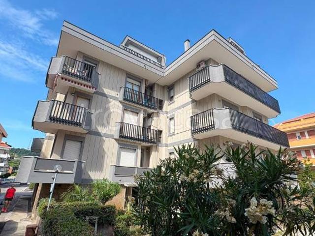 Appartamento in vendita a Francavilla al Mare via Trino, 3