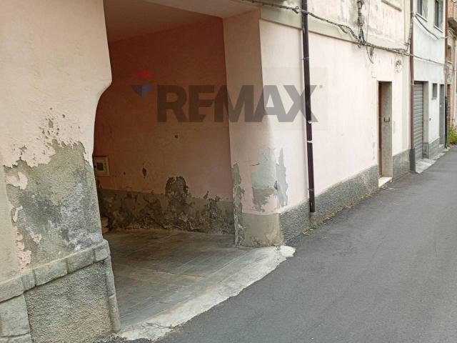 Appartamento in vendita a Francavilla Di Sicilia