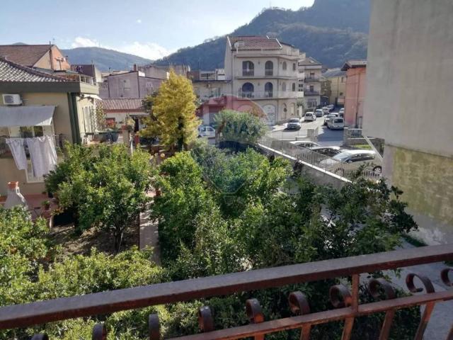 Appartamento in vendita a Francavilla di Sicilia ME