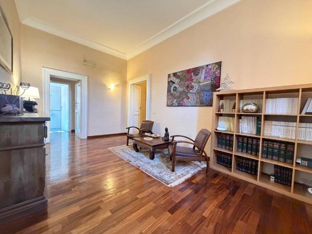 Appartamento in vendita a Frascati RM
