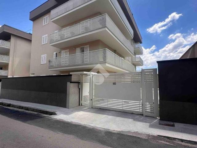 Appartamento in vendita a Frattaminore NA