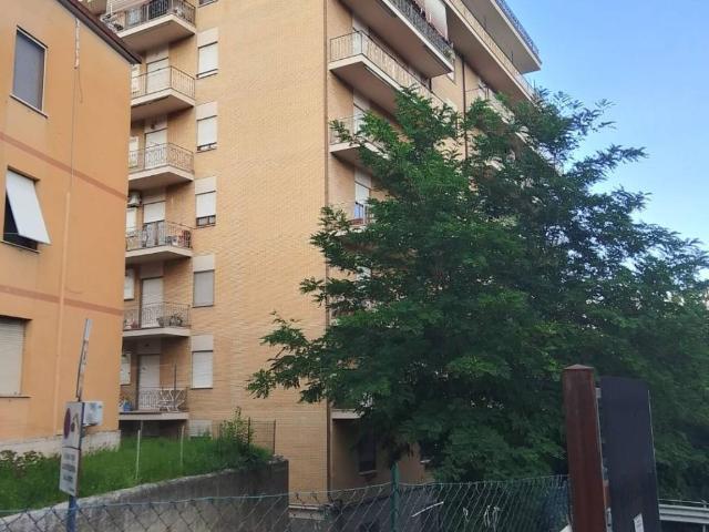 Appartamento in vendita a Frosinone FR