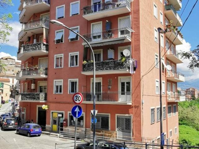 Appartamento in vendita a Frosinone FR