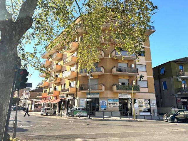 Appartamento in vendita a Frosinone FR