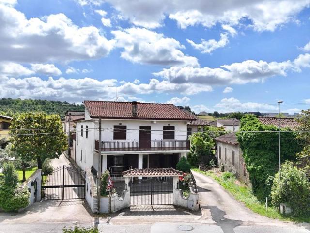 Appartamento in vendita a Frosinone FR