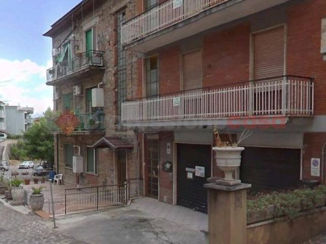 Appartamento in vendita a Frosinone FR