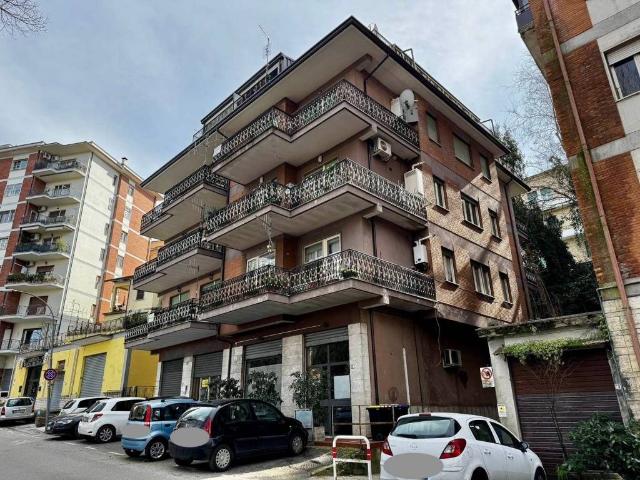 Appartamento in vendita a Frosinone FR